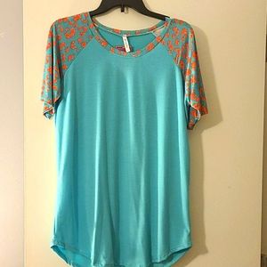 Soft flowy top from Emerald & Ivy